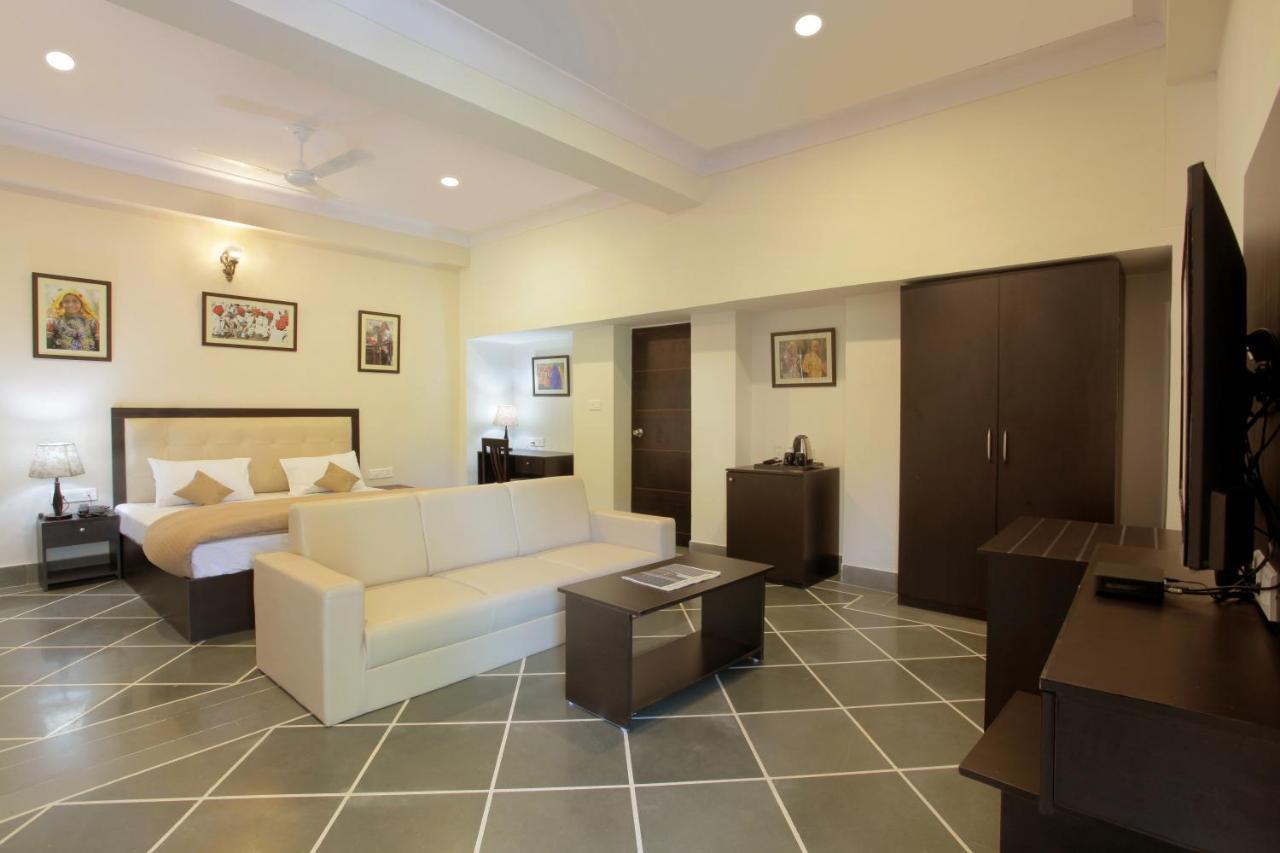 Mimosa Udaipur Panzió Kültér fotó