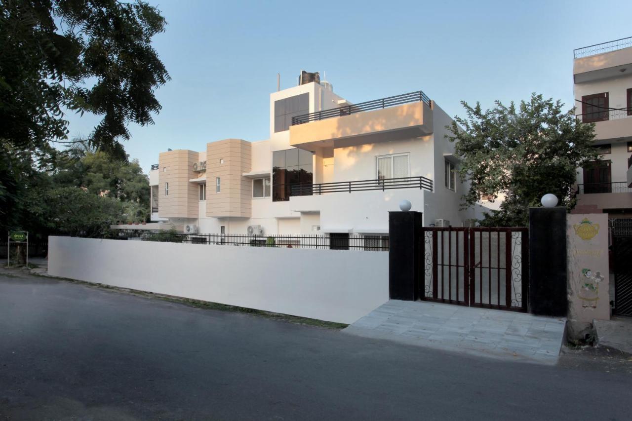 Mimosa Udaipur Panzió Kültér fotó