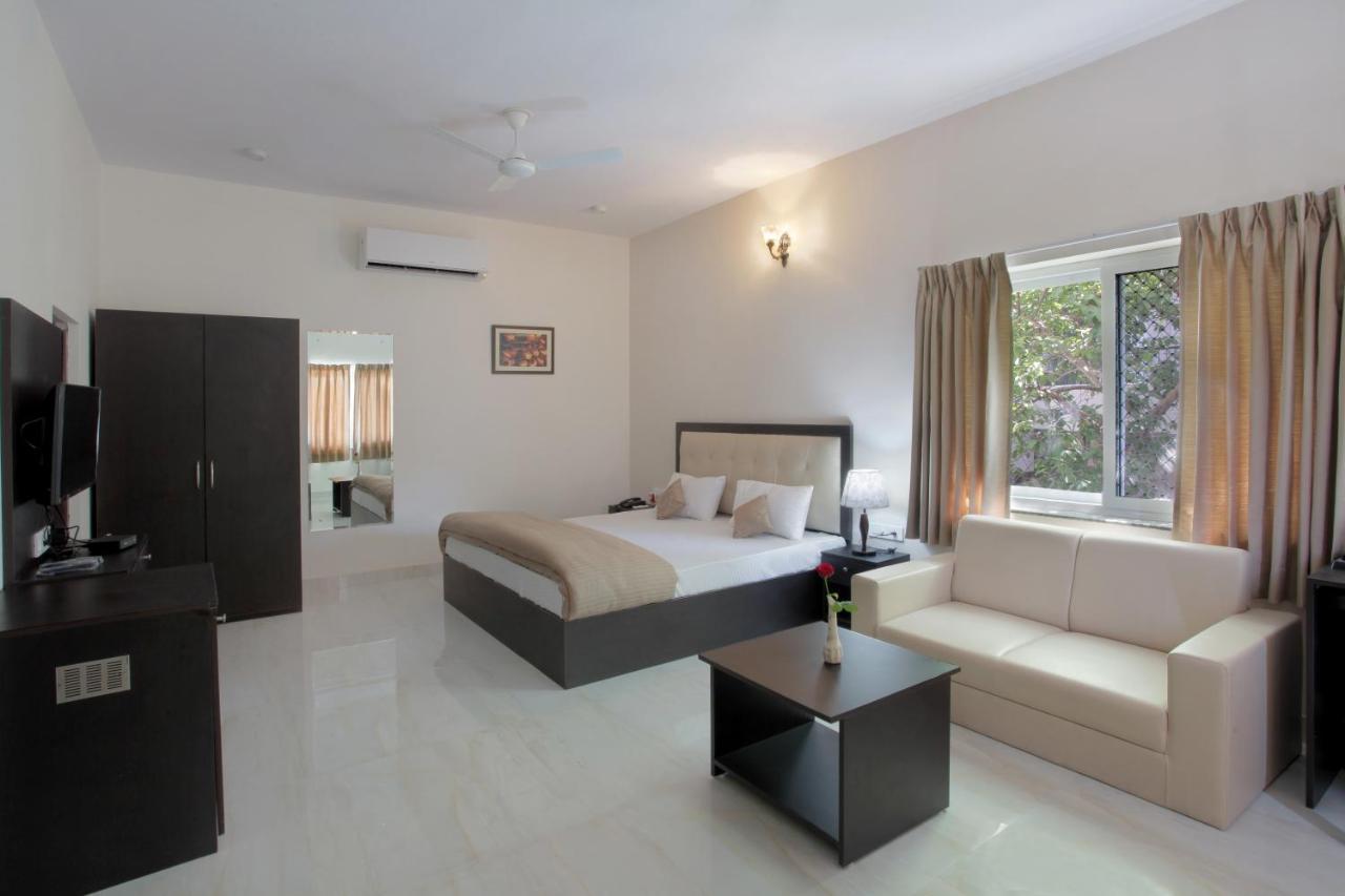 Mimosa Udaipur Panzió Kültér fotó