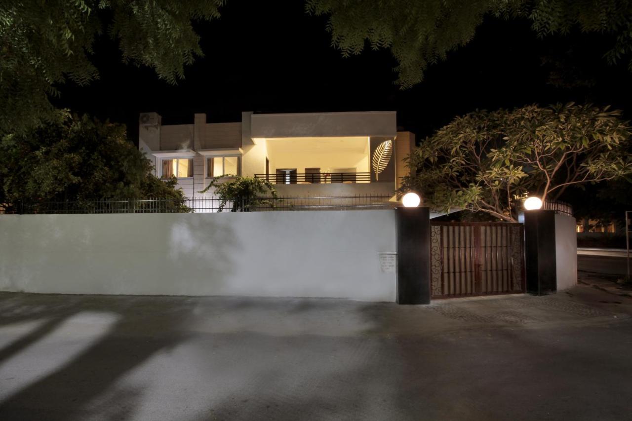 Mimosa Udaipur Panzió Kültér fotó