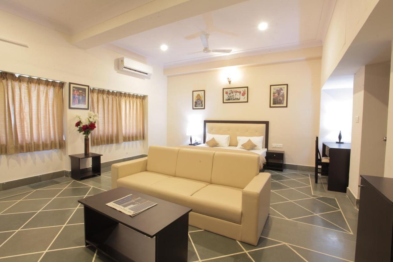 Mimosa Udaipur Panzió Kültér fotó